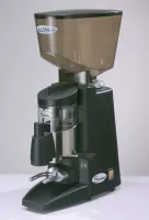 Kávomlýnek N 60N, černý, automatické ovládání